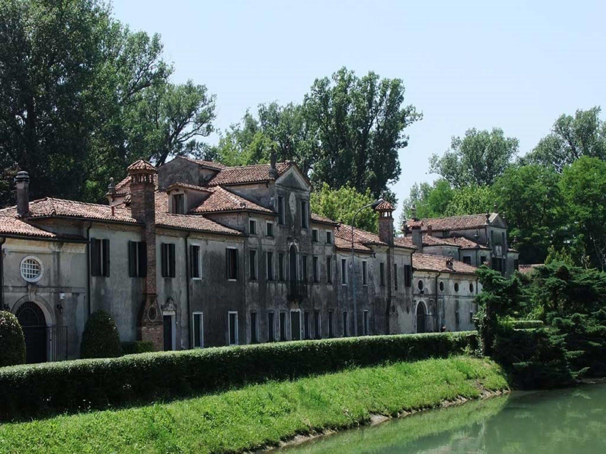 Venice Country Apartments Mira Esterno foto